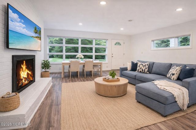 59 Lakewood Road, Manasquan, NJ 08736