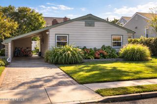 59 Lakewood Road, Manasquan, NJ 08736