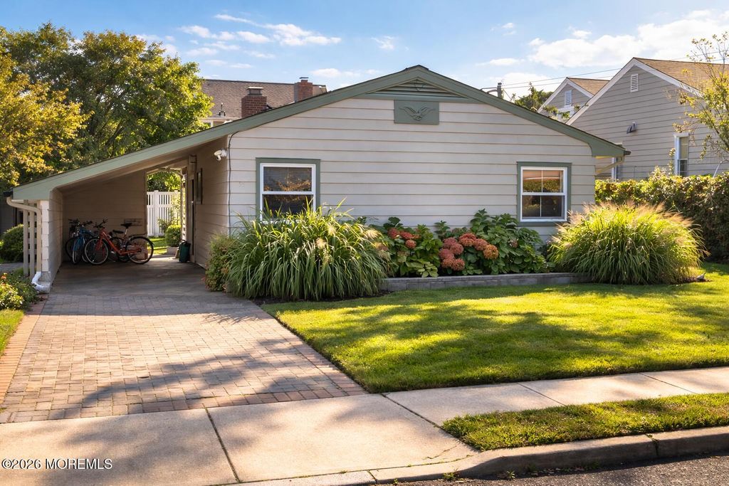 59 Lakewood Road, Manasquan, NJ 08736