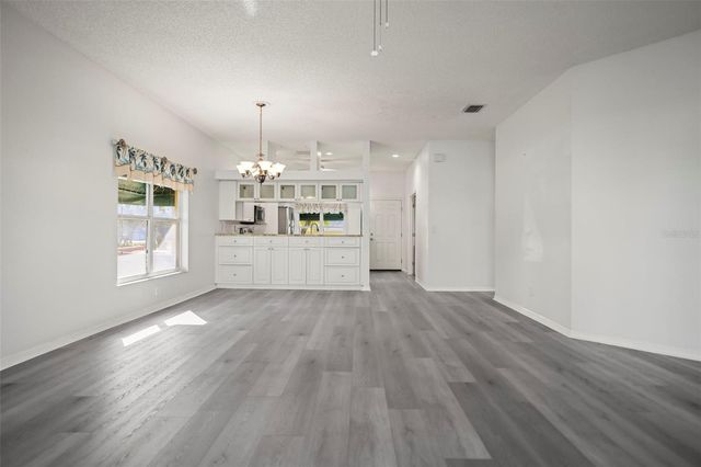 6650 100TH WAY N 25C, St Petersburg, FL 33708