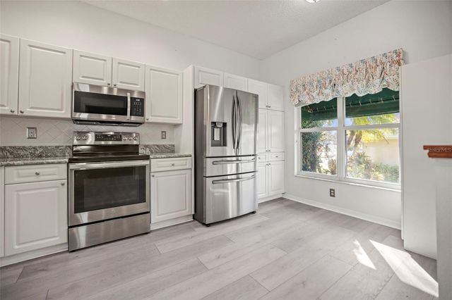 6650 100TH WAY N 25C, St Petersburg, FL 33708