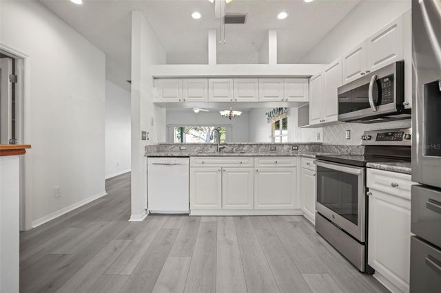 6650 100TH WAY N 25C, St Petersburg, FL 33708