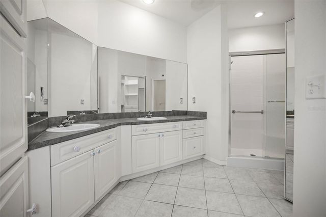 6650 100TH WAY N 25C, St Petersburg, FL 33708