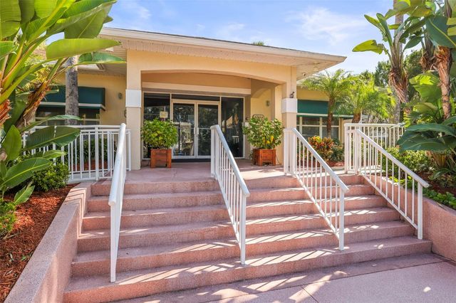 6650 100TH WAY N 25C, St Petersburg, FL 33708