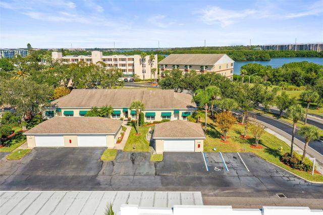 6650 100TH WAY N 25C, St Petersburg, FL 33708