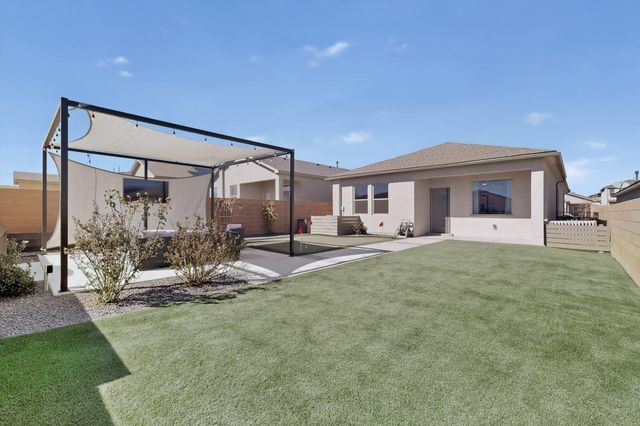 10748 Caresso Loop SW, Albuquerque, NM 87121