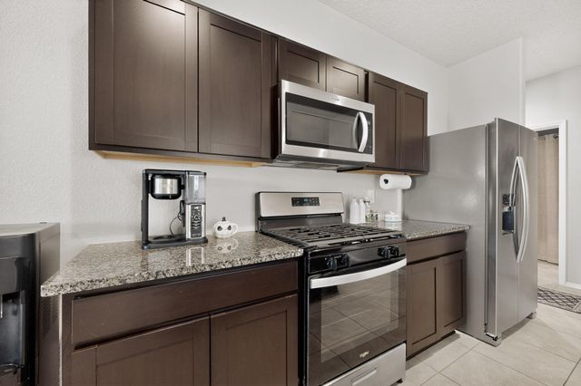 10748 Caresso Loop SW, Albuquerque, NM 87121