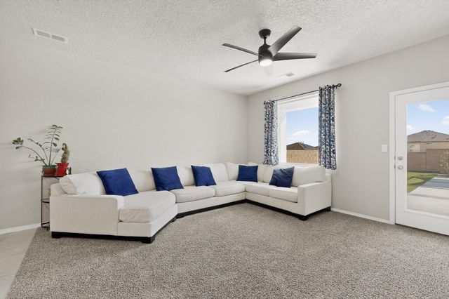 10748 Caresso Loop SW, Albuquerque, NM 87121