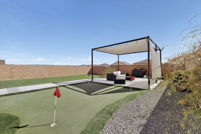 10748 Caresso Loop SW, Albuquerque, NM 87121