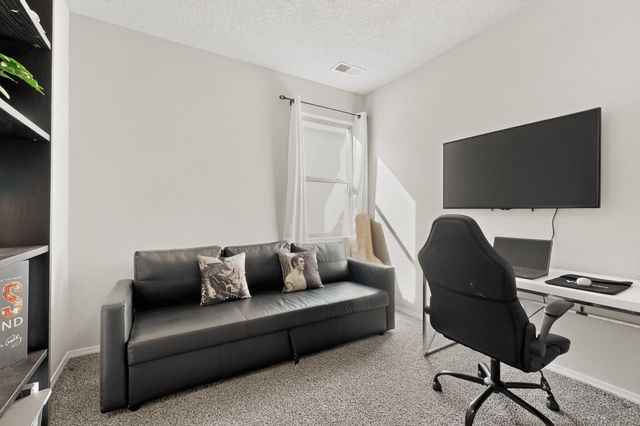 10748 Caresso Loop SW, Albuquerque, NM 87121