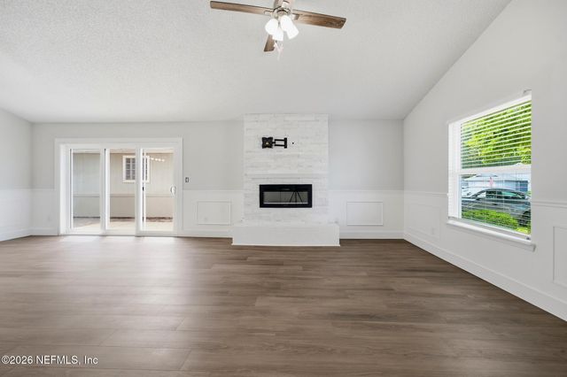 11479 MANDARIN GLEN Circle W, Jacksonville, FL 32223