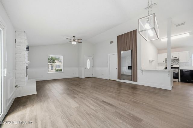 11479 MANDARIN GLEN Circle W, Jacksonville, FL 32223
