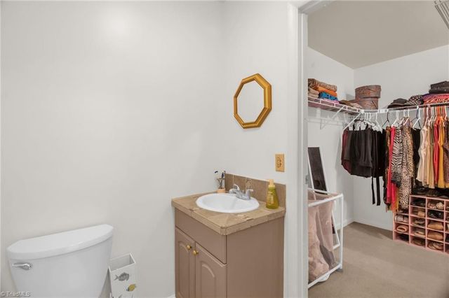 206 Westwood Drive, Kernersville, NC 27284