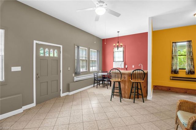 206 Westwood Drive, Kernersville, NC 27284