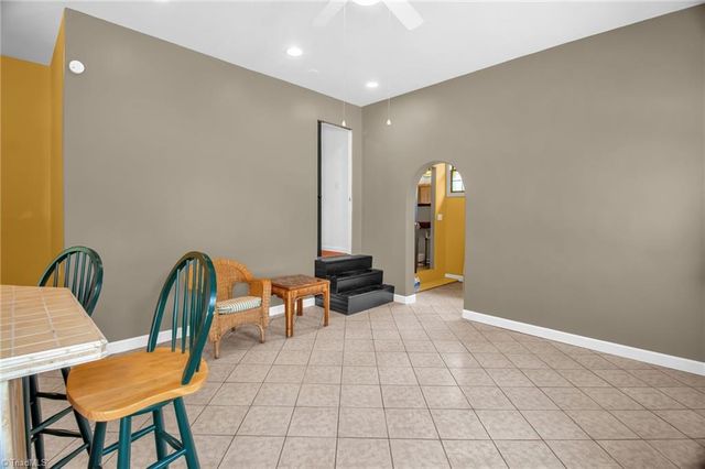 206 Westwood Drive, Kernersville, NC 27284