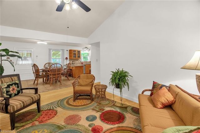206 Westwood Drive, Kernersville, NC 27284