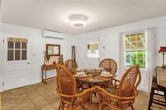 206 Westwood Drive, Kernersville, NC 27284