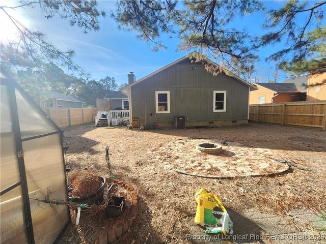 6831 CANDLEWOOD Drive, Fayetteville, NC 28314