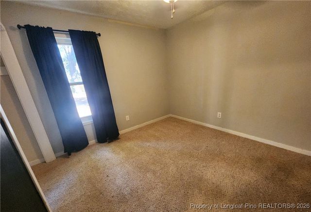 6831 CANDLEWOOD Drive, Fayetteville, NC 28314