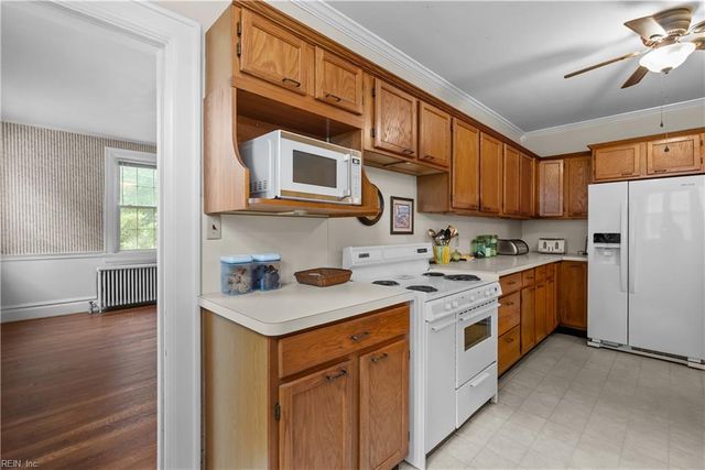 313 S Broad ST, Suffolk, VA 23434