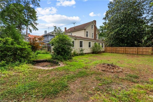 313 S Broad ST, Suffolk, VA 23434