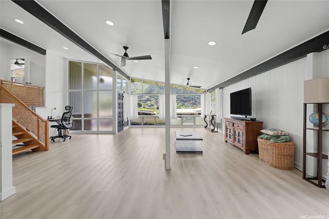 3362 Loulu Street, Honolulu, HI 96822