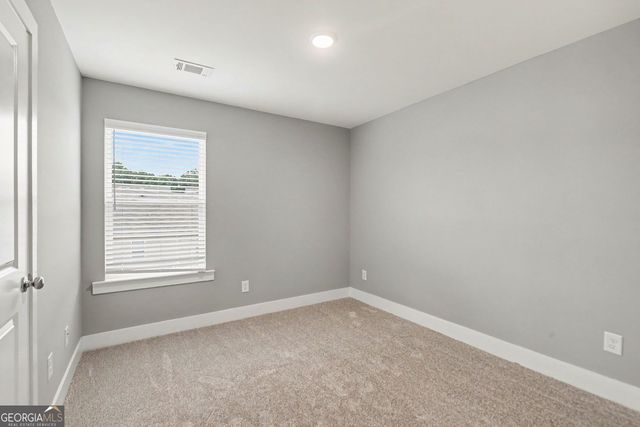 7666 Squire Court, Fairburn, GA 30213