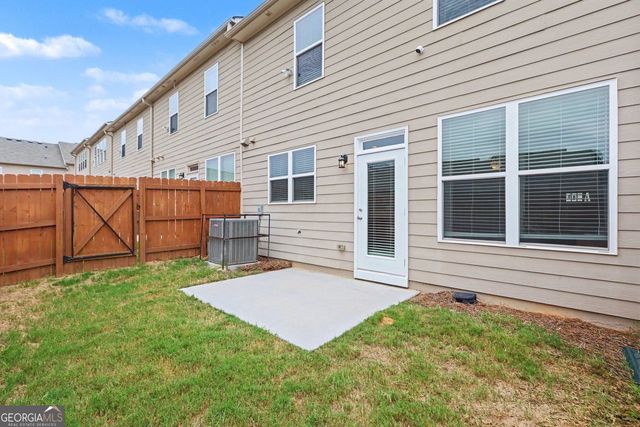 7666 Squire Court, Fairburn, GA 30213