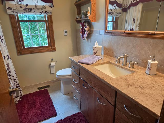 8971 Hibiscus Drive, St. John, IN 46373
