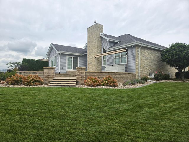8971 Hibiscus Drive, St. John, IN 46373
