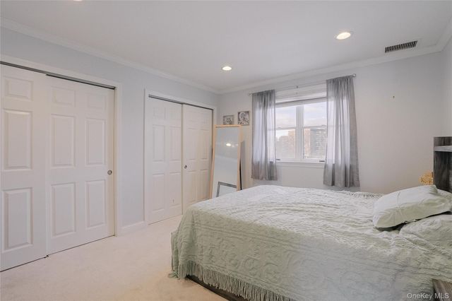 37 Harbor Lane, New Rochelle, NY 10805