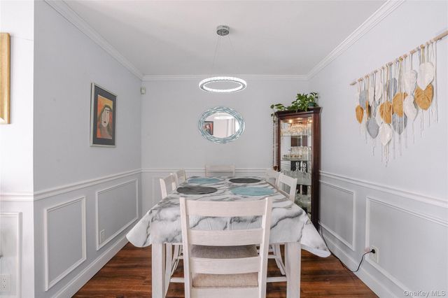 37 Harbor Lane, New Rochelle, NY 10805