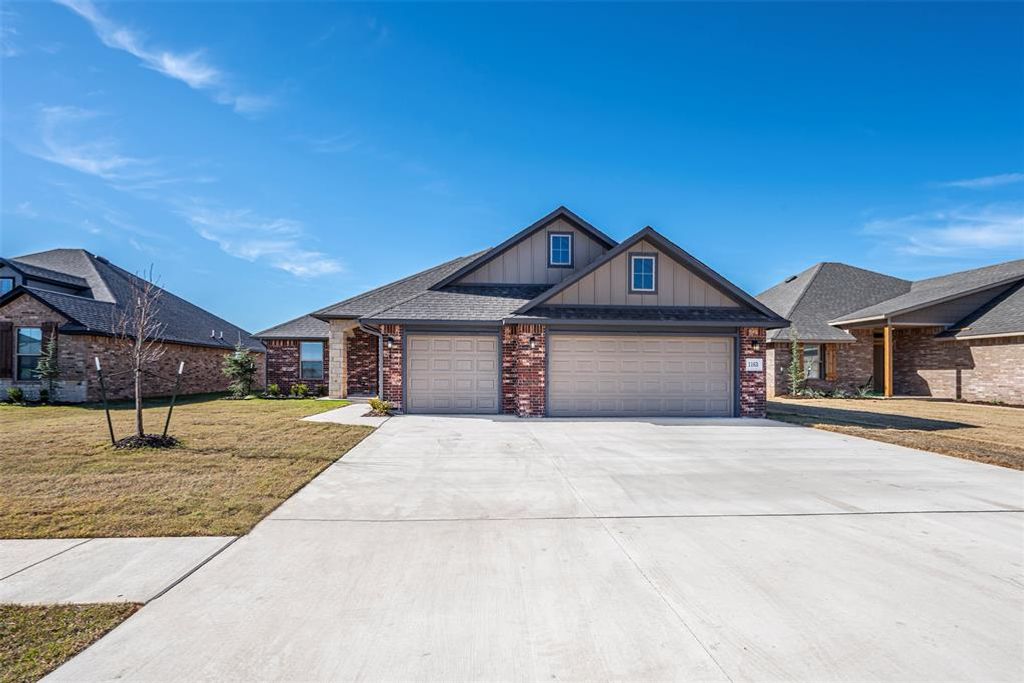 1163 Walnut Brook Road, Piedmont, OK 73078