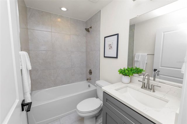 790 EAGLE AVENUE E, Eagle Lake, FL 33839