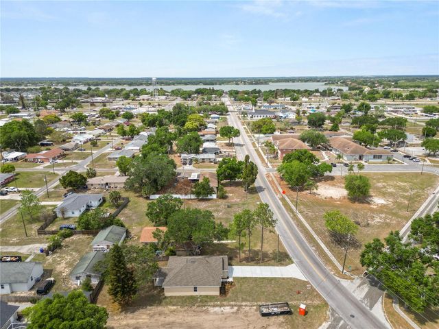 790 EAGLE AVENUE E, Eagle Lake, FL 33839