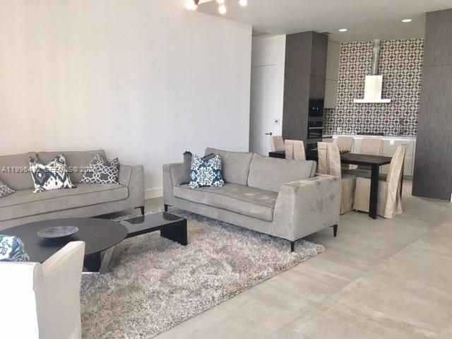 2669 S Bayshore Dr 702-N, Coconut Grove, FL 33133