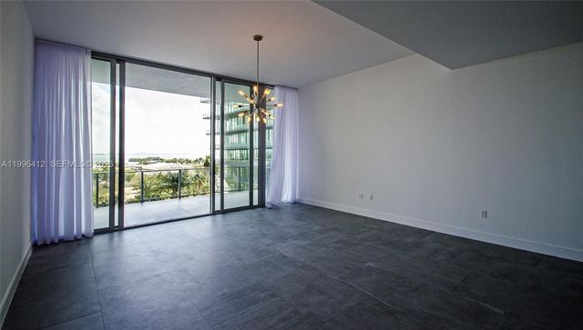 2669 S Bayshore Dr 702-N, Coconut Grove, FL 33133