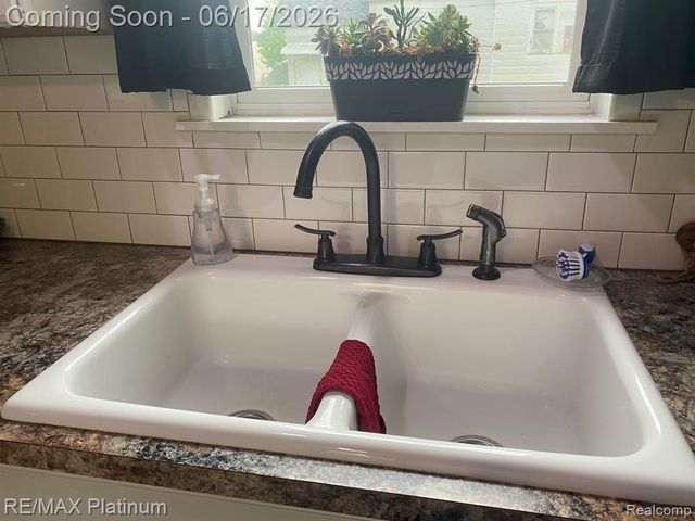 405 N Kiesel Street, Bay City, MI 48706