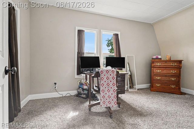 405 N Kiesel Street, Bay City, MI 48706