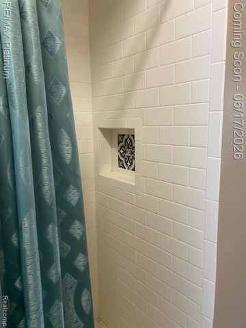 405 N Kiesel Street, Bay City, MI 48706