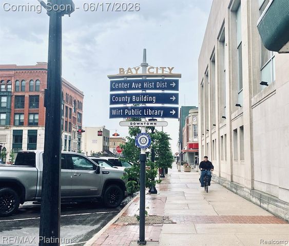 405 N Kiesel Street, Bay City, MI 48706