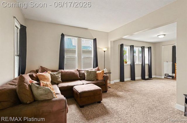 405 N Kiesel Street, Bay City, MI 48706