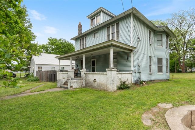 407 S Britt Street, Siloam Springs, AR 72761