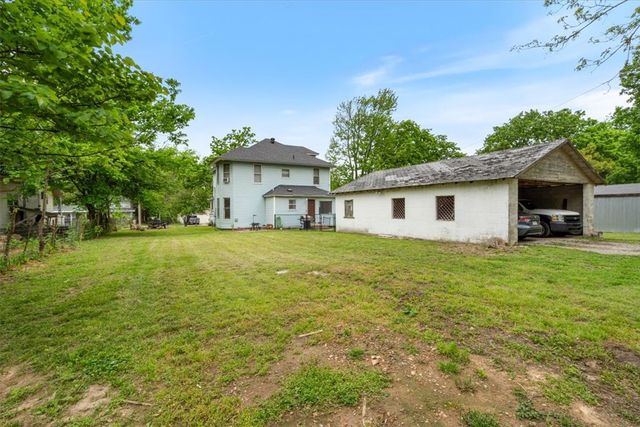 407 S Britt Street, Siloam Springs, AR 72761