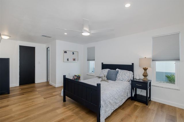 1166 CHANCELLOR DRIVE, Holiday, FL 34690