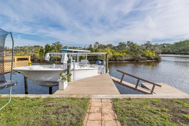 1166 CHANCELLOR DRIVE, Holiday, FL 34690