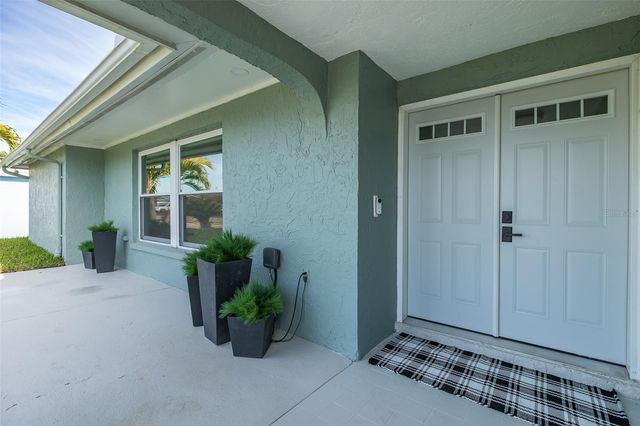 1166 CHANCELLOR DRIVE, Holiday, FL 34690