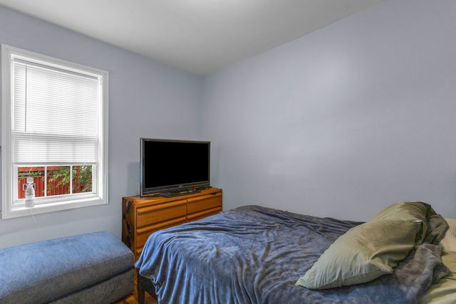 2243 S Sawyer Avenue, Chicago, IL 60623