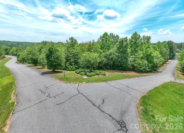121 Jobes Trail 35, Mill Spring, NC 28756