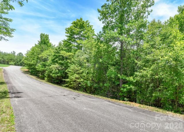 121 Jobes Trail 35, Mill Spring, NC 28756